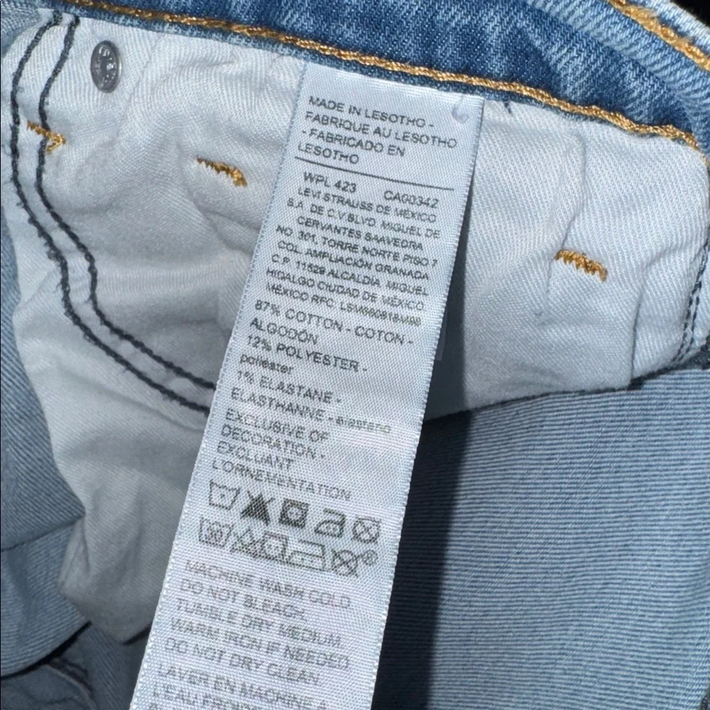 LEVI’S Signature Men’s Slim Jeans Stretch Cotton Light Wash Denim 28 x 30